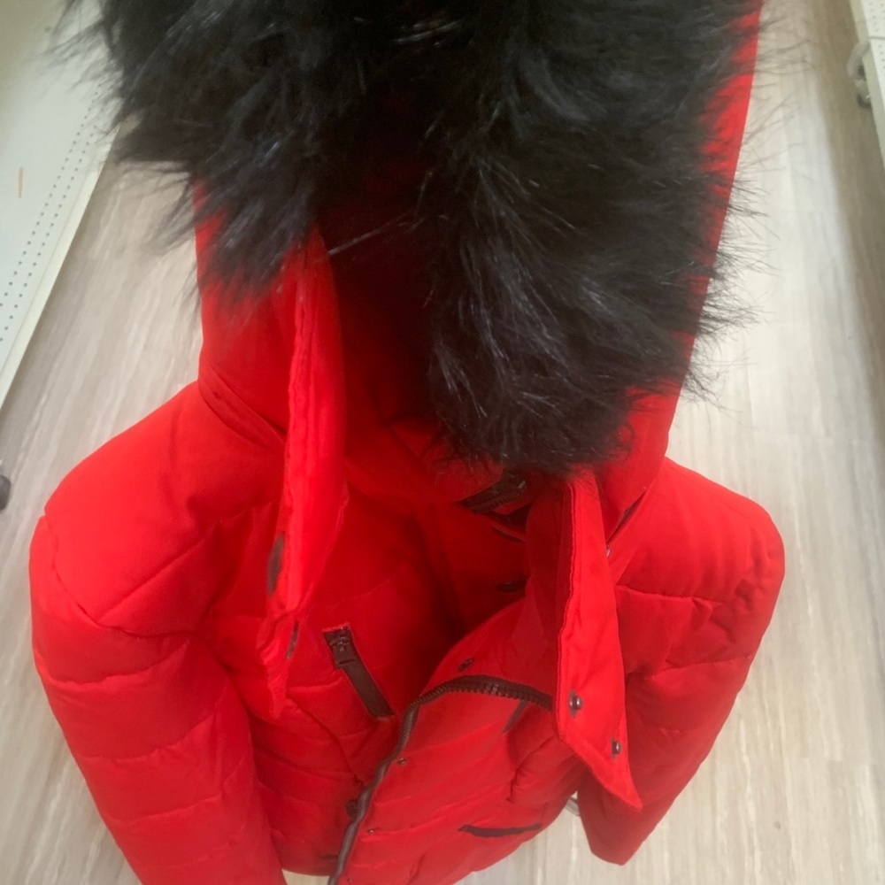 Guess puffer coat